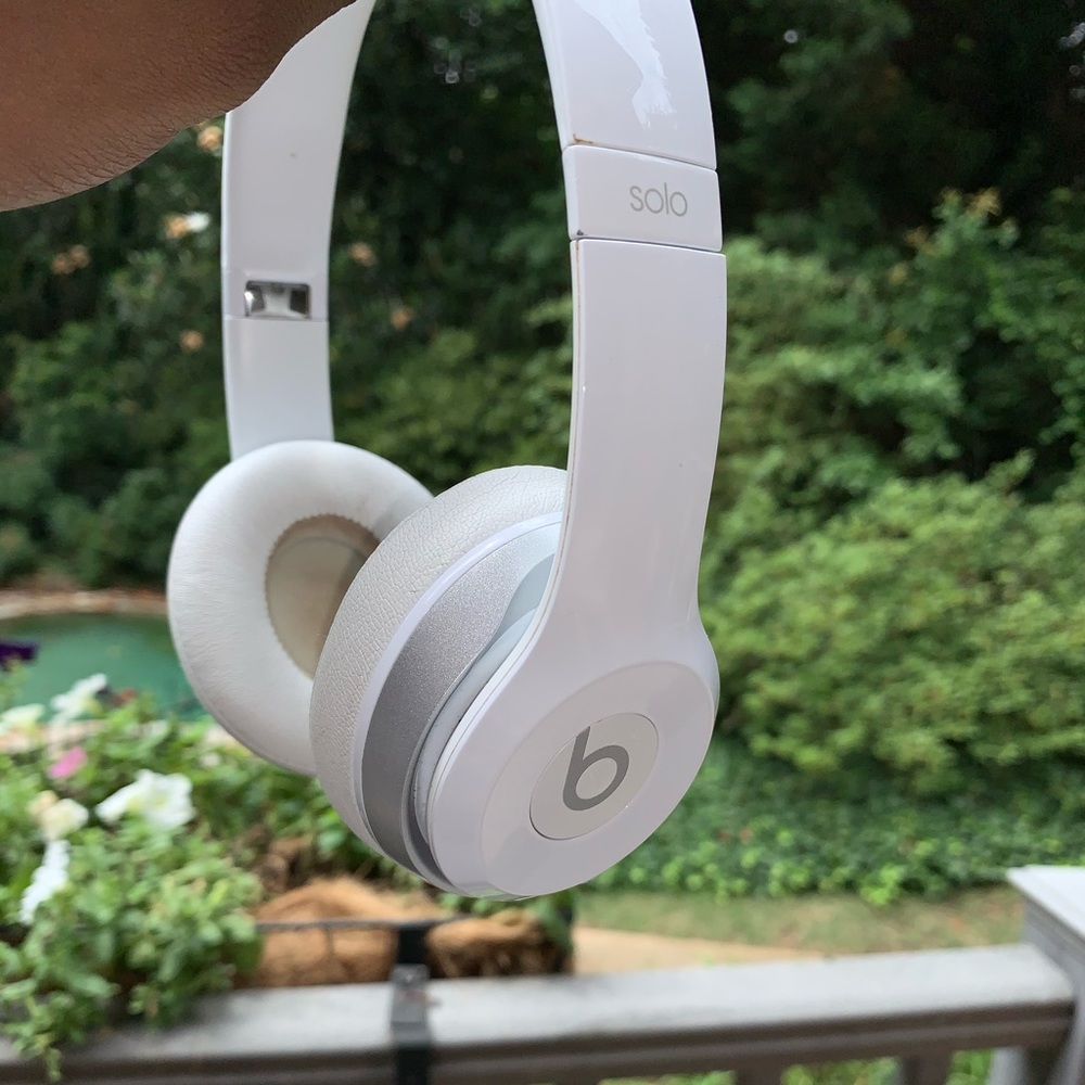 Beats Solo Wireless